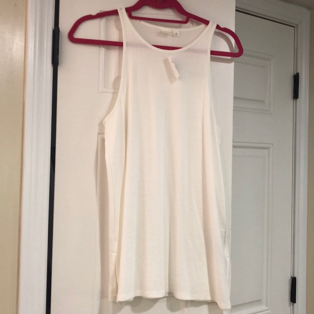 Gap Tank